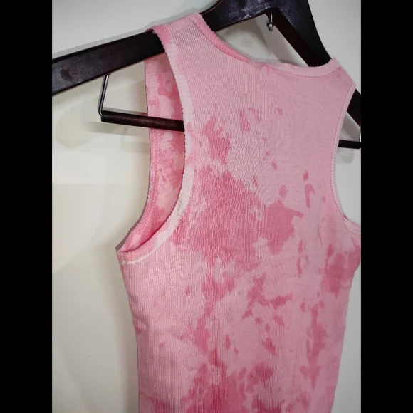Tie Dye Tank Top - Picture 4 of 9